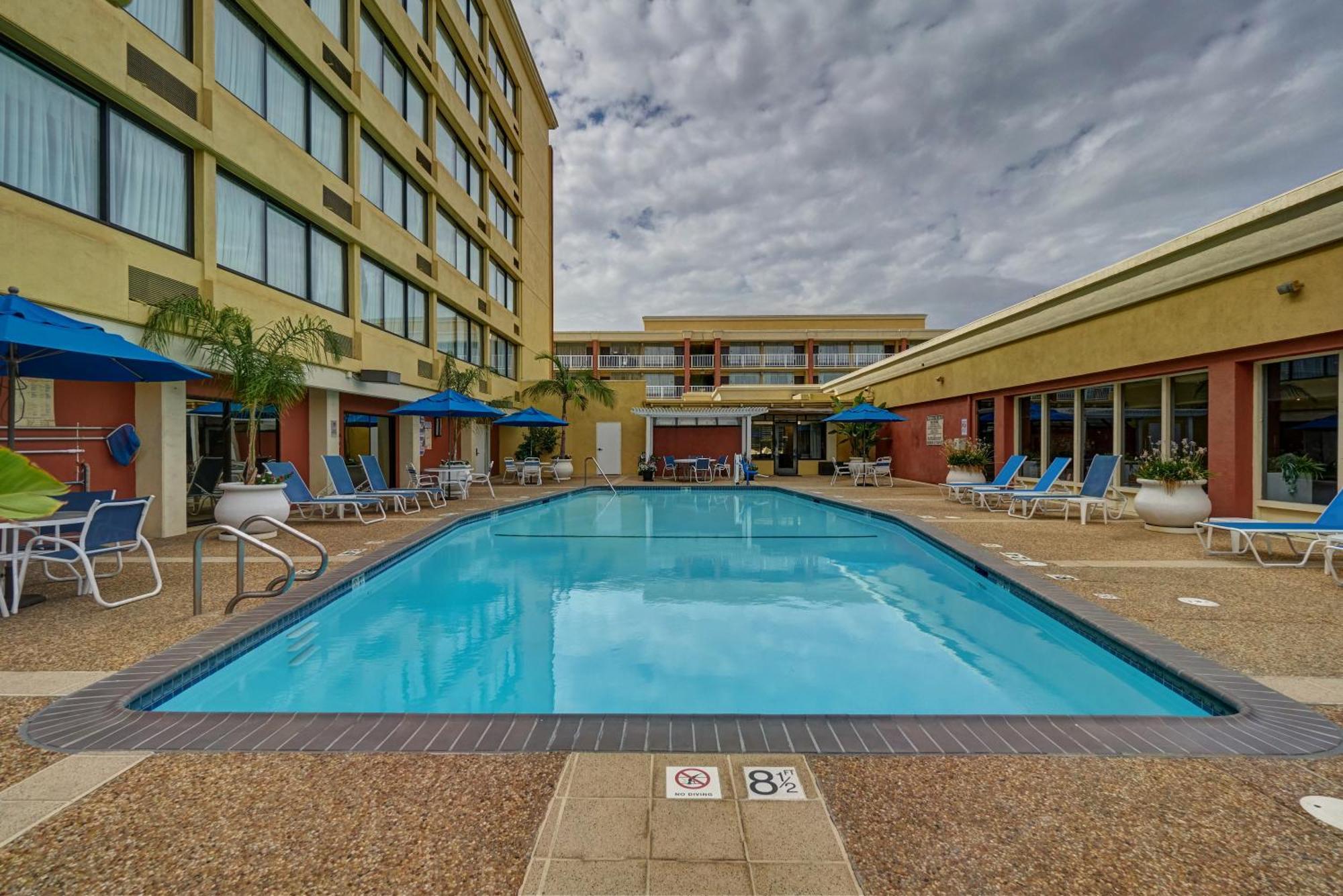 Clarion Hotel Concord-Walnut Creek Exterior foto
